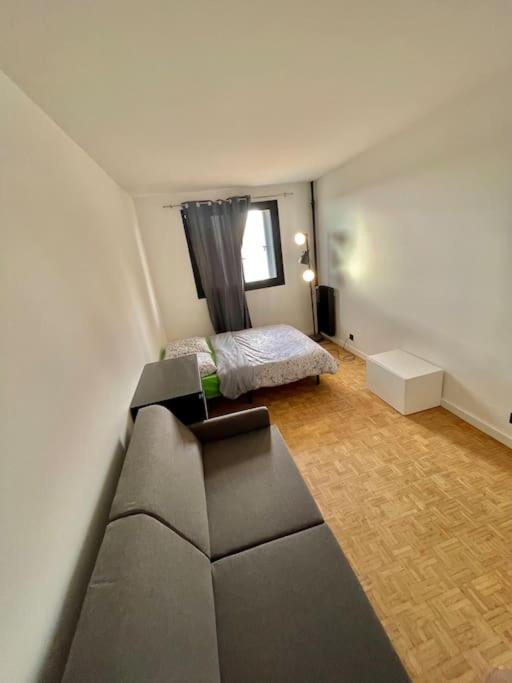 Magnifique Appartement Neuilly Sur Marne Entre Paris Et Disneyland ภายนอก รูปภาพ