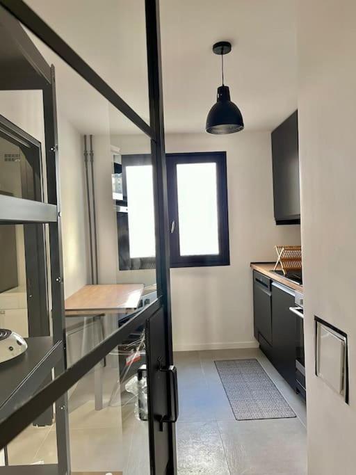 Magnifique Appartement Neuilly Sur Marne Entre Paris Et Disneyland ภายนอก รูปภาพ