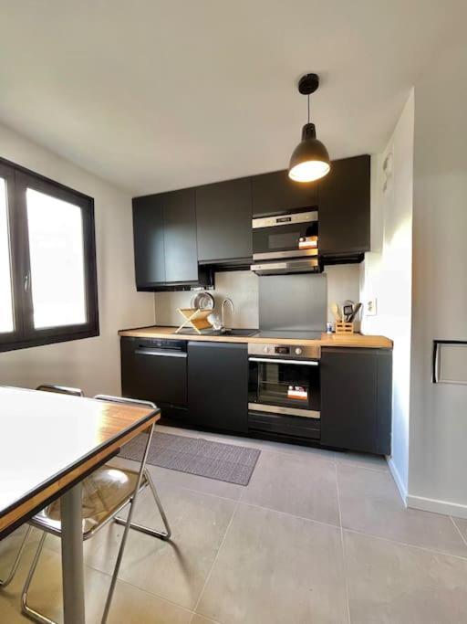 Magnifique Appartement Neuilly Sur Marne Entre Paris Et Disneyland ภายนอก รูปภาพ