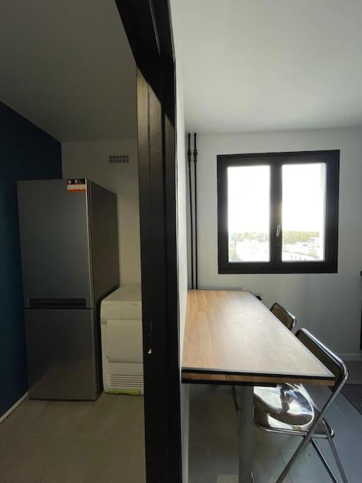Magnifique Appartement Neuilly Sur Marne Entre Paris Et Disneyland ภายนอก รูปภาพ